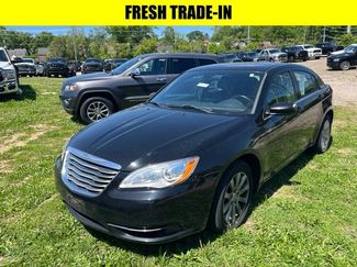 Used 2013 Chrysler 200 Touring FWD video 1