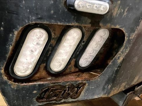 Used 2019 Ford F350 XL w/ Power Equipment Group image 22