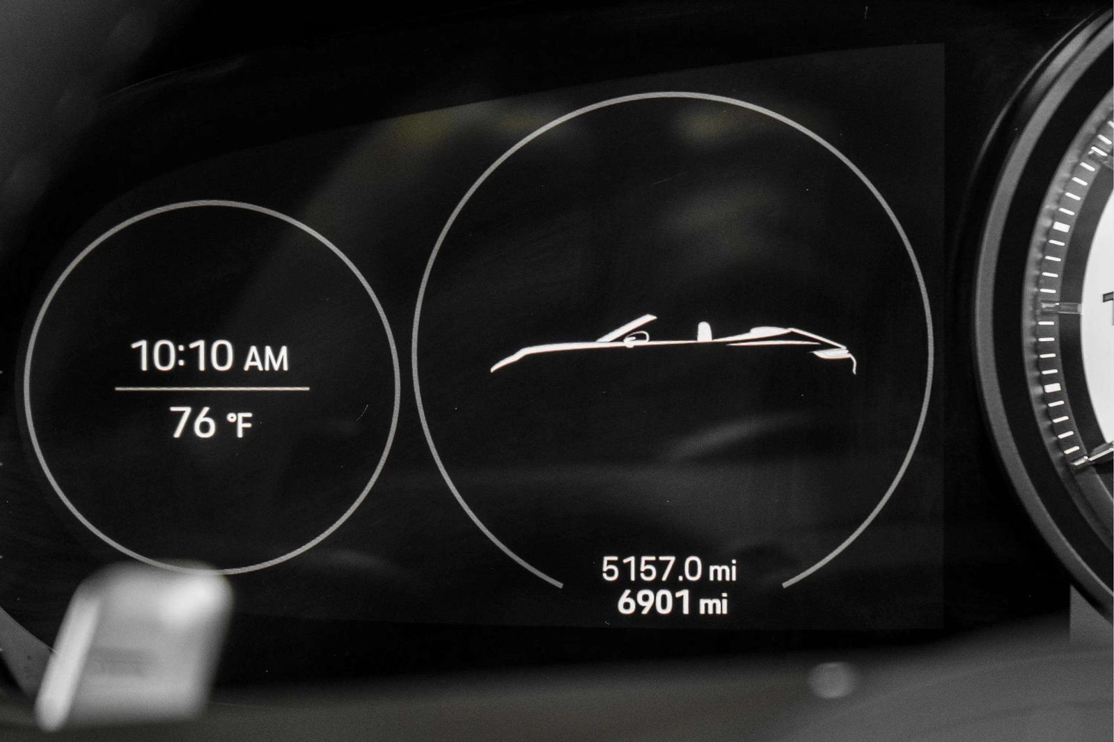 Used 2020 Porsche 911 Cabriolet image 38