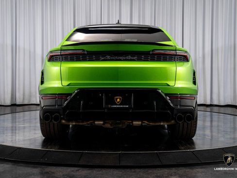 Used 2025 Lamborghini Urus SE image 17
