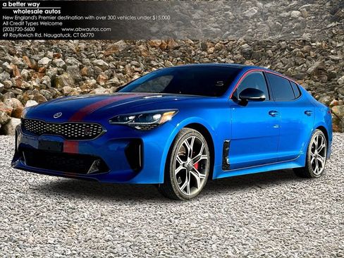 Used 2021 Kia Stinger GT1 image 1