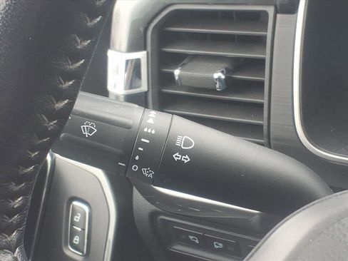 Used 2022 Ford F150 XLT w/ Equipment Group 302A High image 20