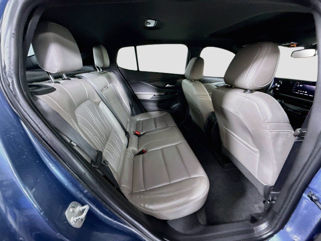 Used 2025 Buick Envista Avenir FWD image 26