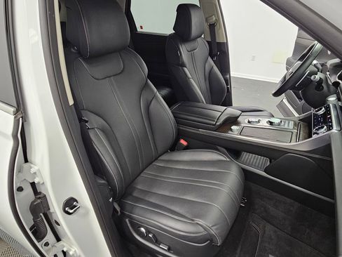 Used 2024 Genesis GV80 2.5T image 40
