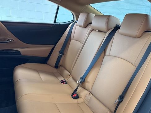 New 2025 Lexus ES 350 w/ Premium Package image 35