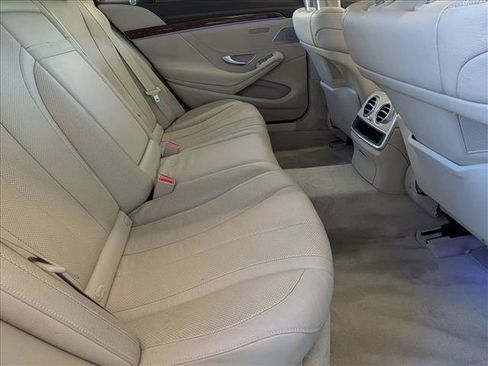 Used 2015 Mercedes-Benz S 550 Sedan image 19