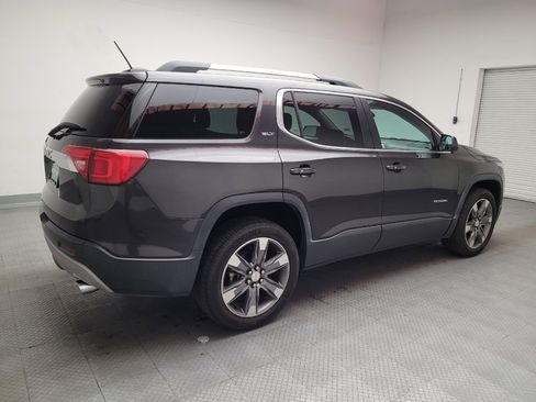 Used 2017 GMC Acadia SLT FWD image 10