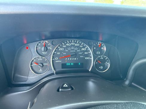 New 2026 GMC Savana 2500 w/ Driver Convenience Package RWD image 44