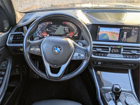 Used 2019 BMW 330i xDrive Sedan w/ Convenience Package image 26