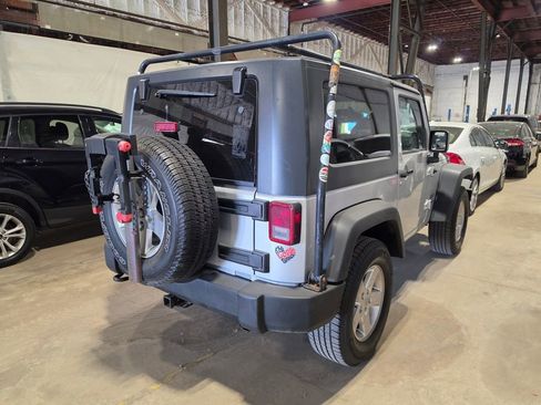 Used 2012 Jeep Wrangler Sport AWD/4WD image 2