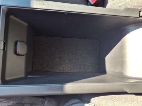 Used 2025 Toyota Camry LE image 12