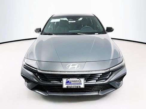 New 2025 Hyundai Elantra SEL w/ Cargo Package image 2