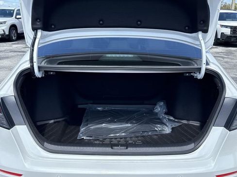 New 2026 Honda Accord EX-L image 17