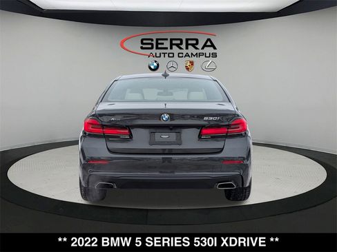 Certified 2022 BMW 530i xDrive w/ Premium Package image 4
