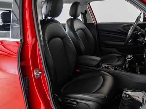 Used 2017 MINI Cooper Clubman ALL4 image 25