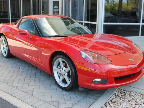 Used 2007 Chevrolet Corvette 2dr Cpe image 7