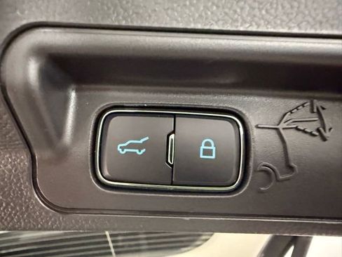 New 2026 Ford Explorer Active w/ Active Comfort Package image 11