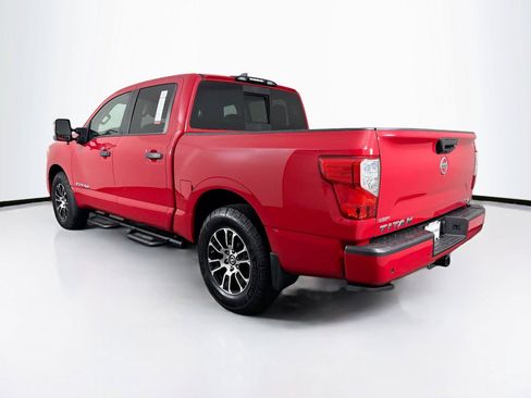 Used 2022 Nissan Titan SV w/ SV Convenience Package RWD image 12
