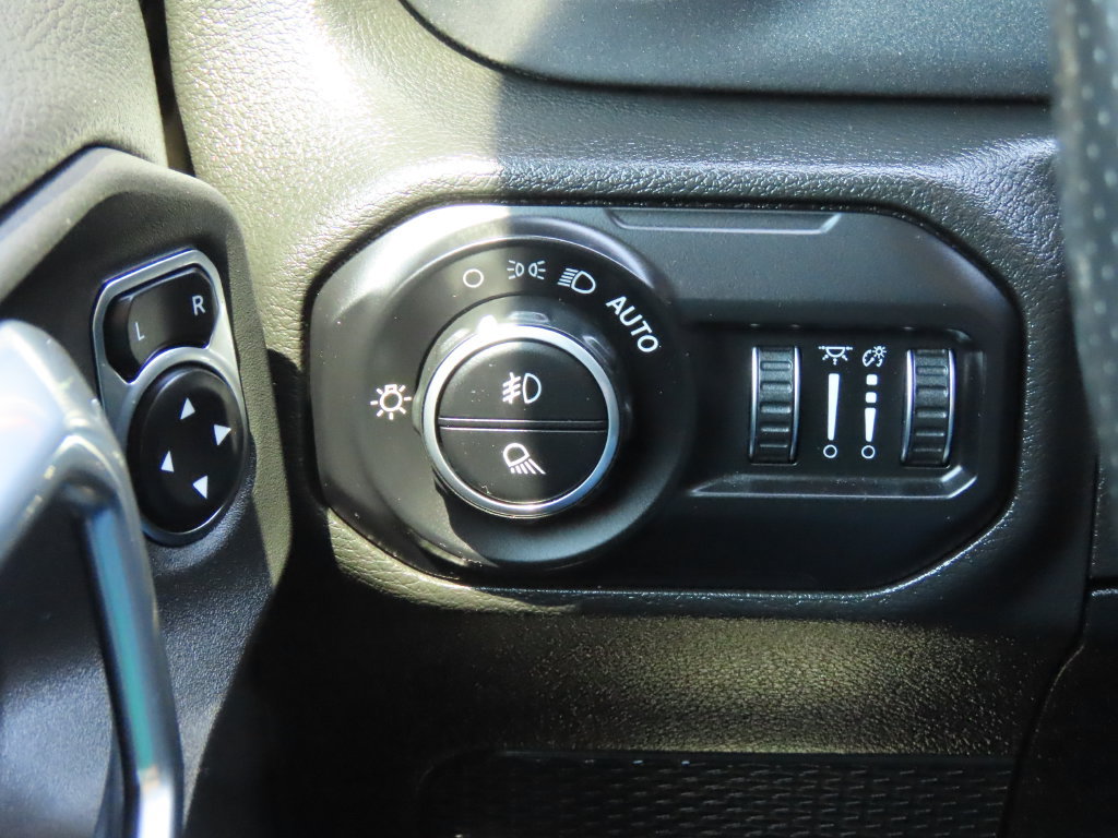 Used 2022 Jeep Gladiator Mojave w/ LED Lighting Group AWD/4WD image 48