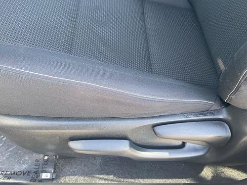 Certified 2018 Toyota RAV4 XLE FWD image 22