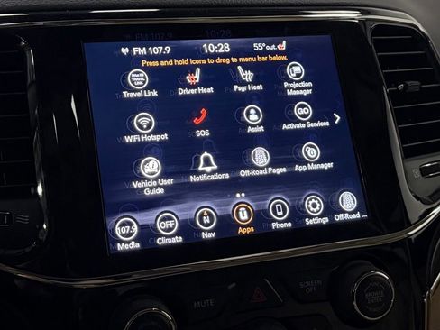 Used 2020 Jeep Grand Cherokee Limited AWD/4WD image 18