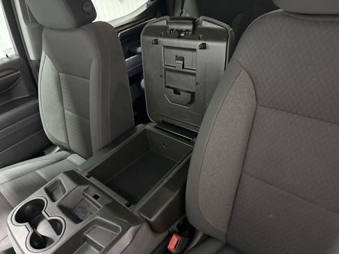 Used 2024 Chevrolet Silverado 1500 LT image 36
