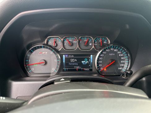 Used 2018 Chevrolet Silverado 1500 LT w/ All Star Edition image 24