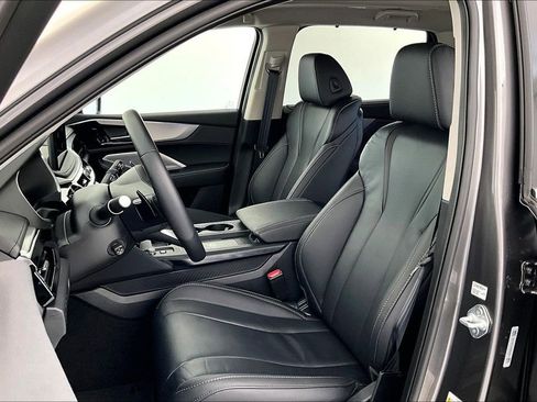 Certified 2026 Acura MDX FWD w/ Technology Package image 31