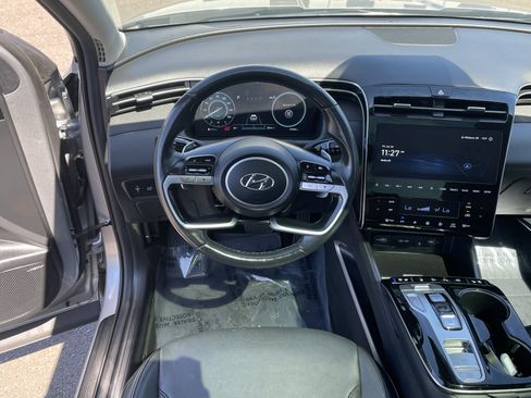 Certified 2024 Hyundai Tucson Limited AWD/4WD image 13