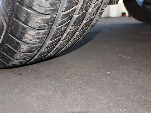 Used 2017 Nissan Armada Platinum w/ Captain Seat Package image 29