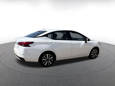 Used 2025 Nissan Versa SV FWD image 12
