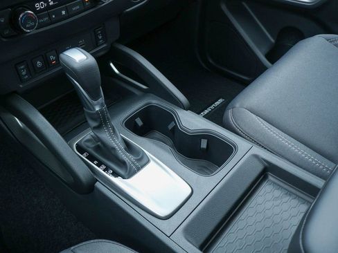 New 2026 Nissan Frontier SV w/ SV Convenience Package image 13