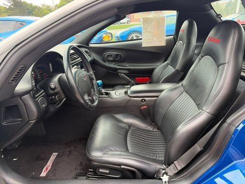 Used 2002 Chevrolet Corvette Z06 RWD image 11