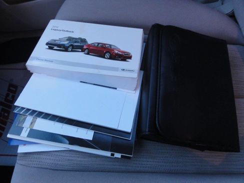 Used 2013 Subaru Legacy 2.5i Premium w/ All-Weather Pkg image 18