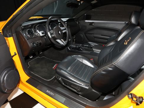 Used 2007 Ford Mustang GT RWD image 3