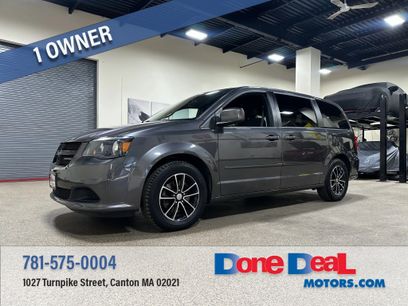 Used 2017 Dodge Grand Caravan SE