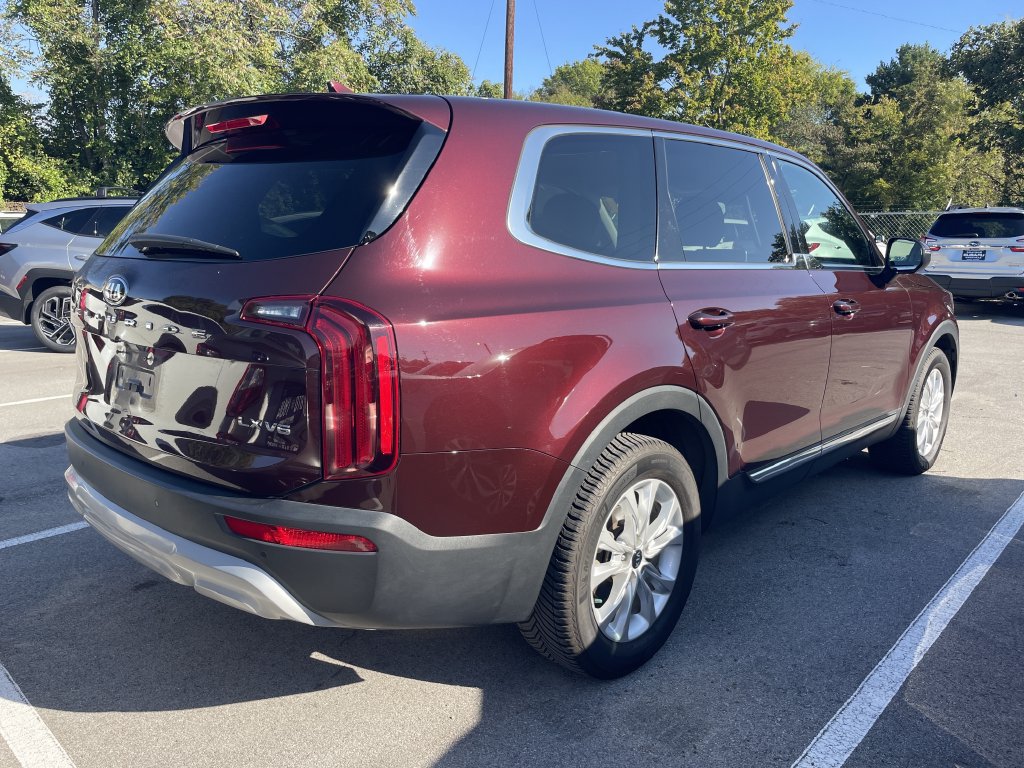 Used 2021 Kia Telluride LX FWD image 7