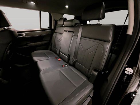 Used 2025 Hyundai Santa Fe SEL AWD/4WD image 25