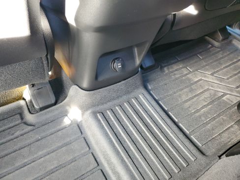 Certified 2023 Kia Telluride SX image 15