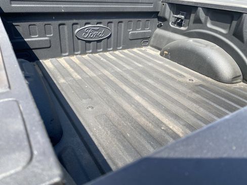 Used 2019 Ford F150 XLT w/ Equipment Group 302A Luxury AWD/4WD image 4