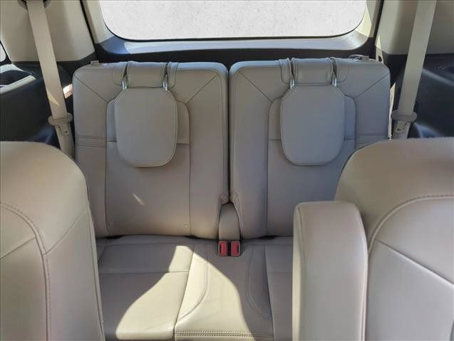 Used 2024 Lincoln Aviator 2WD w/ Premium Package image 14