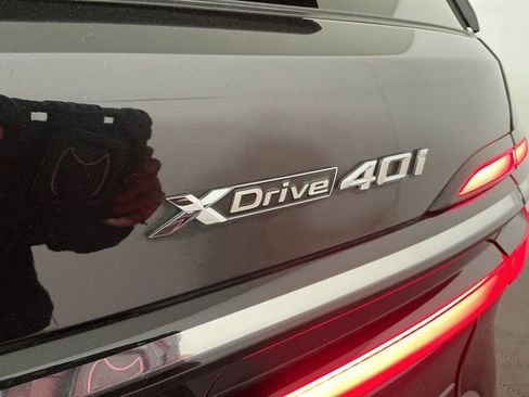 Certified 2025 BMW X7 xDrive40i AWD/4WD image 37