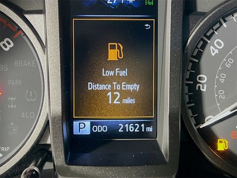 Certified 2023 Toyota Tacoma TRD Off-Road image 12