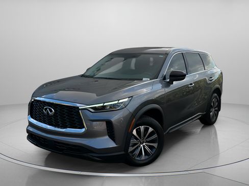 Certified 2025 INFINITI QX60 Pure image 2