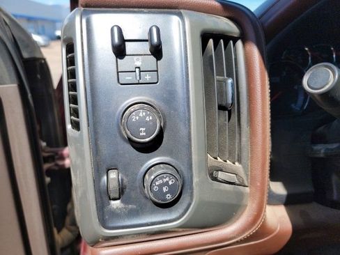 Used 2016 Chevrolet Silverado 3500 High Country w/ Duramax Plus Package AWD/4WD image 15