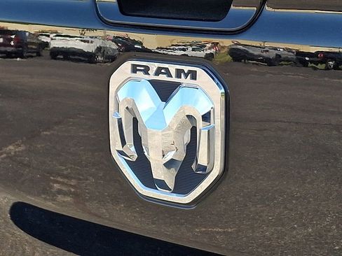 Used 2023 RAM 1500 Big Horn AWD/4WD image 29