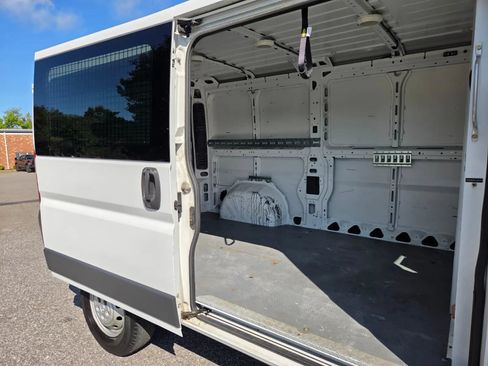 Used 2015 RAM ProMaster 1500 w/ Interior Convenience Group FWD image 24