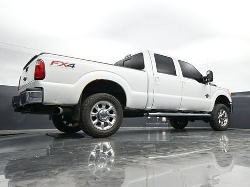 Used 2014 Ford F250 Lariat w/ Lariat Ultimate Package AWD/4WD image 41