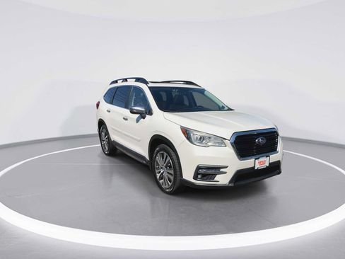 Used 2019 Subaru Ascent Touring AWD/4WD image 2