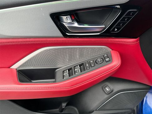 Used 2022 Acura MDX A-Spec image 15